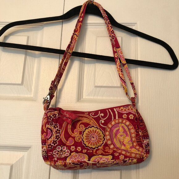 EVERYTHING MUST GO!! vintage vera bradley raspberry fizz shoulder bag - Picture 2 of 5